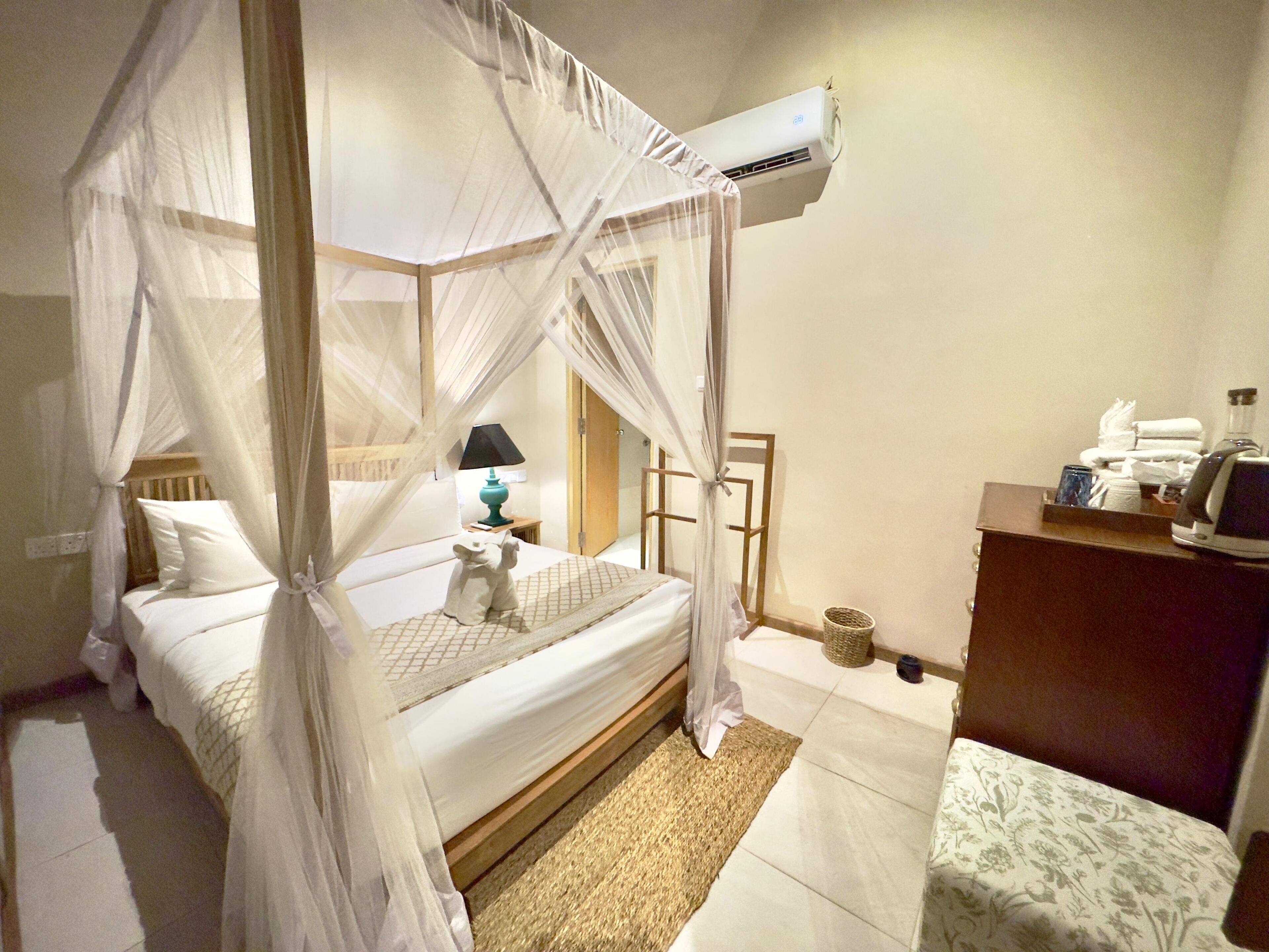 Deluxe Single Room (No View)