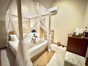 Deluxe Single Room (No View)