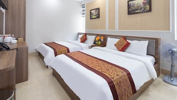 Standard Quadruple Room, City View