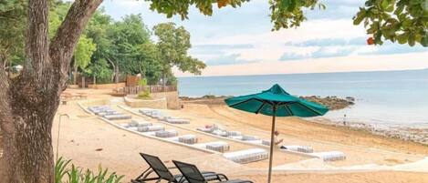 Plage privée à proximité