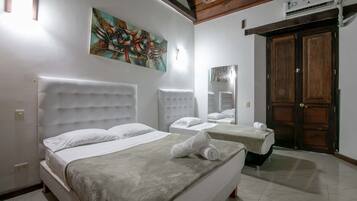 4 bedrooms, in-room safe, free WiFi, bed sheets