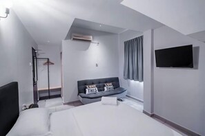 Room - Hako Xpress Tampoi (Johor Bahru)