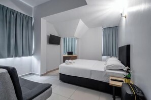 Room - Hako Xpress Tampoi (Johor Bahru)