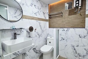 Room - Grand Inn Hotel (Semporna)