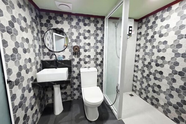 Room - Grand Inn Hotel (Semporna)