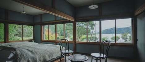 Traditional Villa, Lake View | Living area