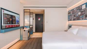 Basic Single Room | Desk, laptop workspace, free WiFi
