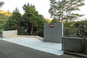 ที่จอดรถฟรี