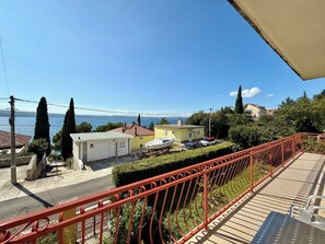 Esterni