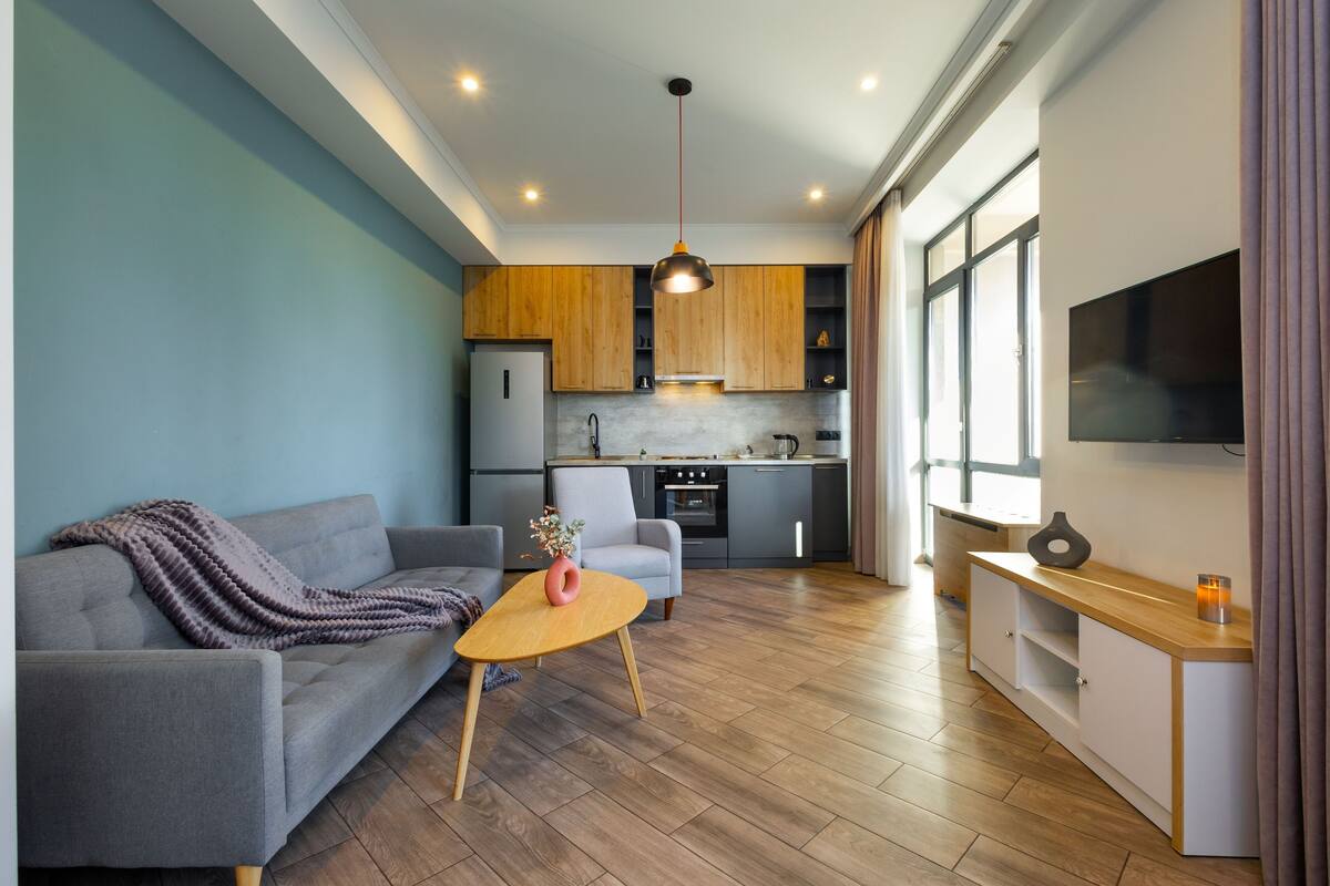 Basic Apartment, Balcony, City View | Living area