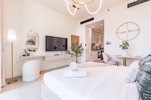 In-room safe, iron/ironing board, free WiFi, bed sheets