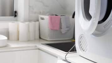 Room, 1 Bedroom, Smoking, Garden View | Laundry