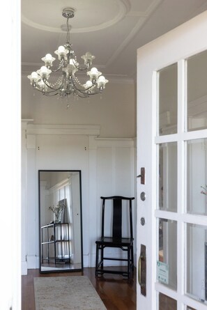 Room, 1 Bedroom, Smoking, Garden View | Interior