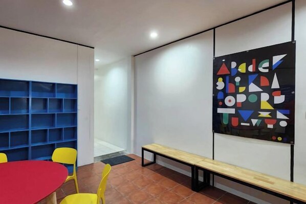 Unclassified image, 1 of 7, button - RYB Hostel Phuket (Phuket)