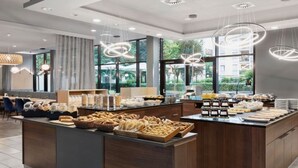 Unclassified image, 5 of 33, button - Courtyard by Marriott Munich City East (Munich)