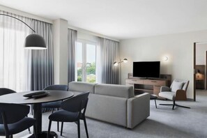 Room - Courtyard by Marriott Munich City East (Munich)
