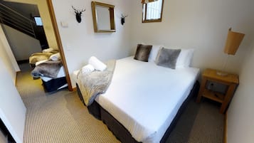 ชาเลท์ (Lodge Sleeps 7)