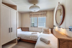 Chalet familiar (Sleeps 4)