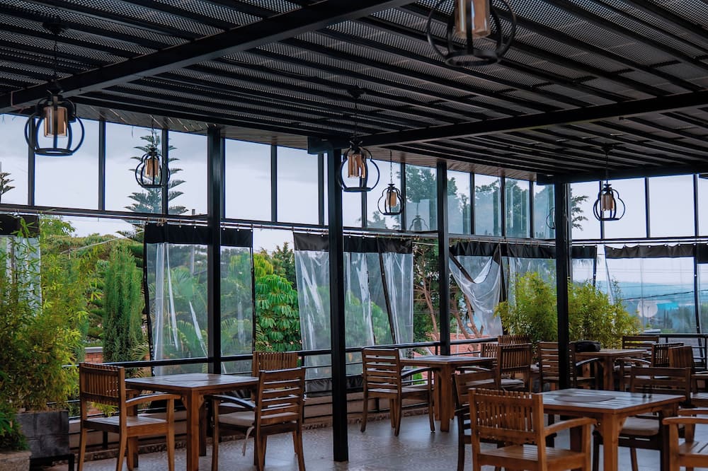 ROYAL CROWN HOTEL