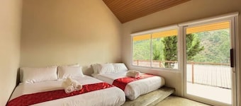 Baan Daeng Resort
