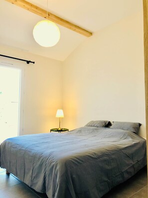 1 chambre, fer et planche à repasser, Wi-Fi