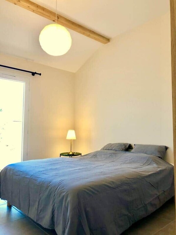 1 bedroom, iron/ironing board, WiFi