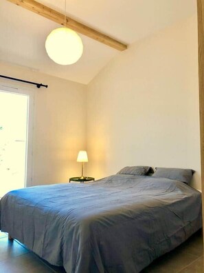 1 chambre, fer et planche à repasser, Wi-Fi