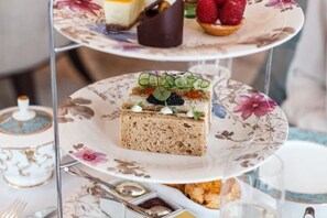 الطعام والشراب