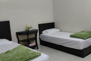 Room - Malacca Oracle Bookstore (Melaka)