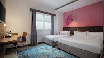 Family Room | In-room safe, desk, laptop workspace, soundproofing