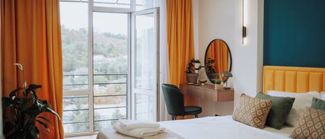 1 غرفة نوم ومكتب ومكواة/لوح كي وسرير سفر