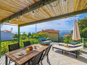 Outdoor dining - Vacation home Tonka by Interhome (Rabac)