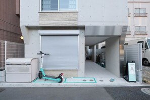 Unclassified image, 3 of 8, button - Mi-HOTEL KAGURA (Tokyo)