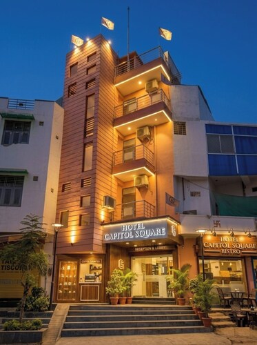 HOTEL CAPITOL SQUARE