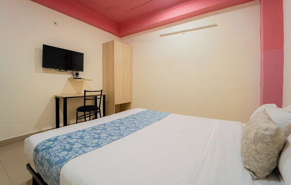 Deluxe Double Room | Free WiFi