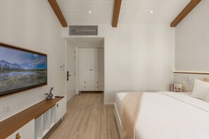 Desk, laptop workspace, free WiFi