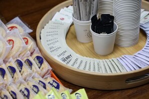 A tray with packaged food items and a menu. - ONU STAY Ikseon (Seoul)