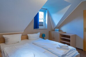 2 chambres, bureau, fer et planche à repasser, Wi-Fi