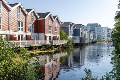 North Sea apartment with sauna & south-facing balcony - sea breeze and beach just 200 m -