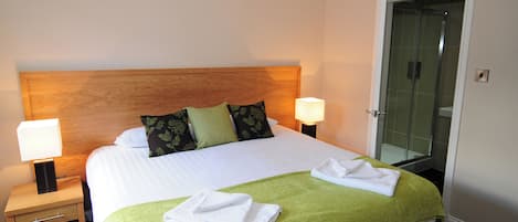 Double Room | Free WiFi