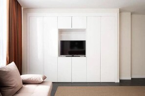 Cots/infant beds - Highvill Apartaments (Astana)