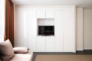 Cribs/infant beds - Highvill Apartaments (Astana)