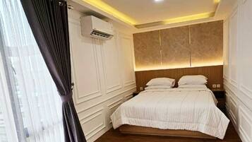 Deluxe Double Room, Garden View