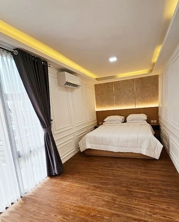 Deluxe Double Room, Garden View | Free WiFi