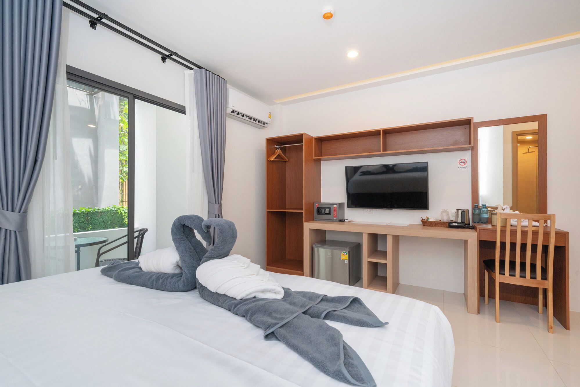 Habitación doble Deluxe, balcón | Wifi gratis 