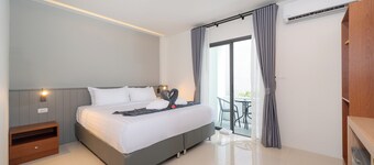 Thawalai Inn, Kata Beach