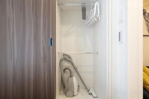 Interior - Park Axis Honjo Azumabashi South Residence (Tokyo)