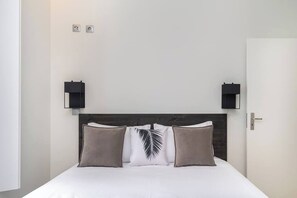 2 bedrooms, iron/ironing board, travel cot, WiFi - Lisbon Prime Aparts - BeatoHub (Lisboa)