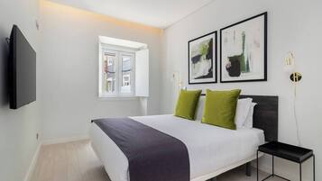 2 soverom, strykejern/-brett, reiseseng for barn og wi-fi