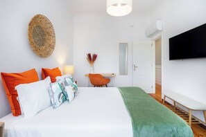 4 bedrooms, iron/ironing board, travel crib, WiFi